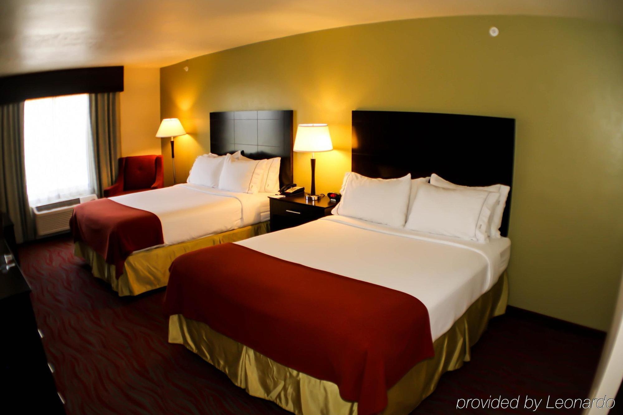 Holiday Inn Express & Suites Indianapolis North - Carmel By Ihg Ngoại thất bức ảnh