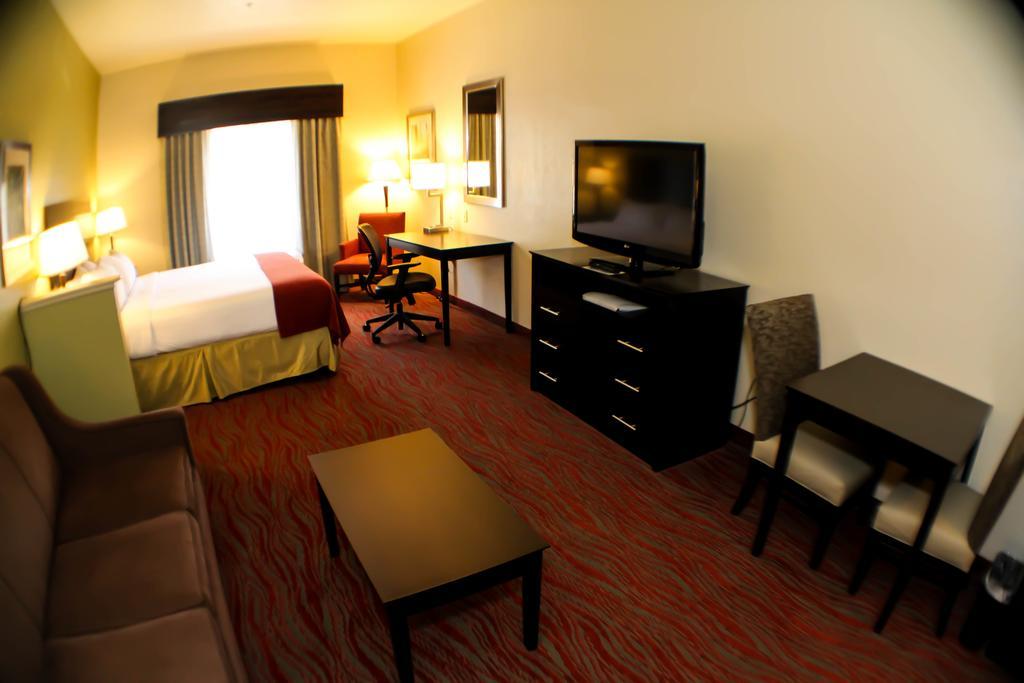 Holiday Inn Express & Suites Indianapolis North - Carmel By Ihg Ngoại thất bức ảnh