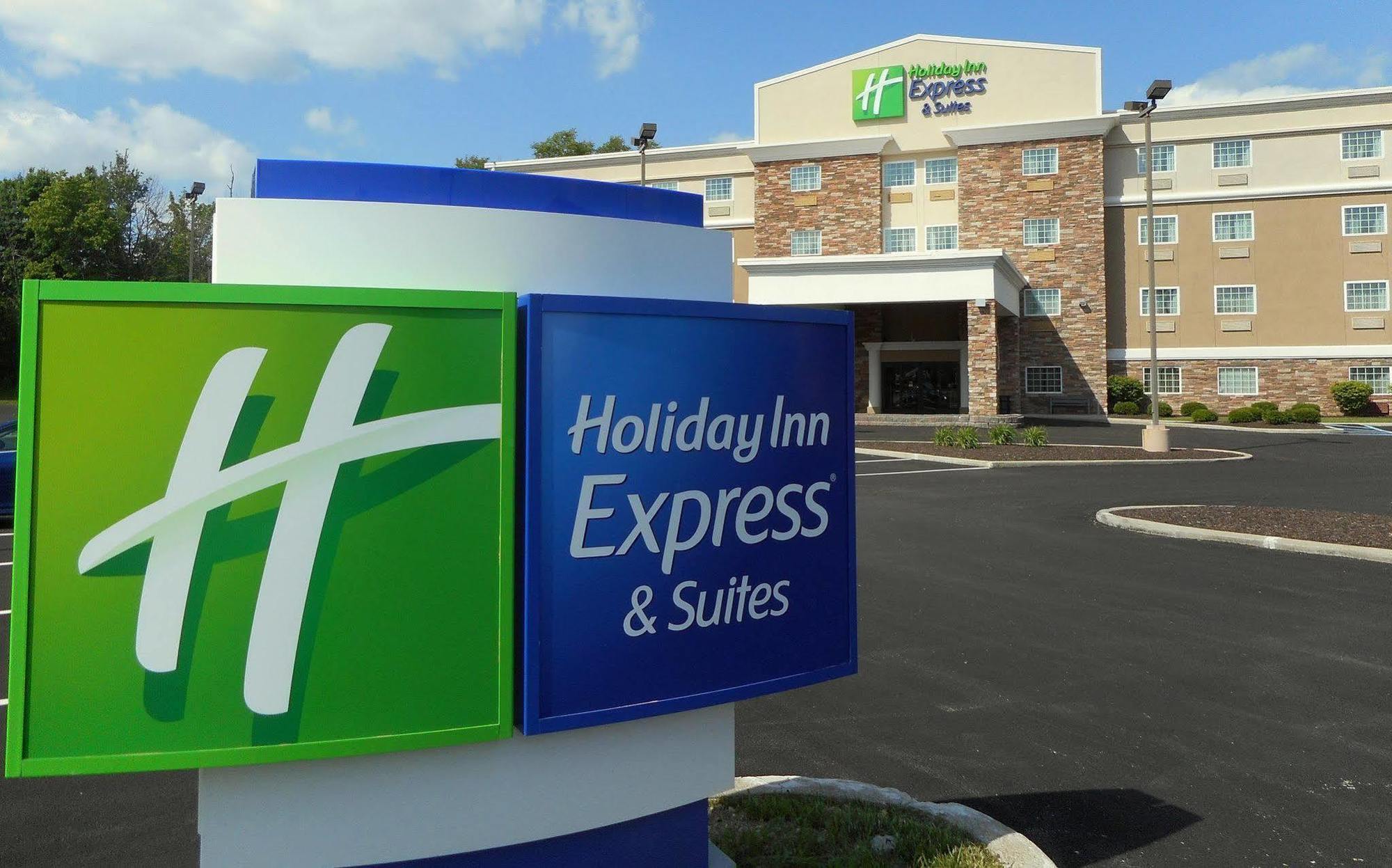 Holiday Inn Express & Suites Indianapolis North - Carmel By Ihg Ngoại thất bức ảnh