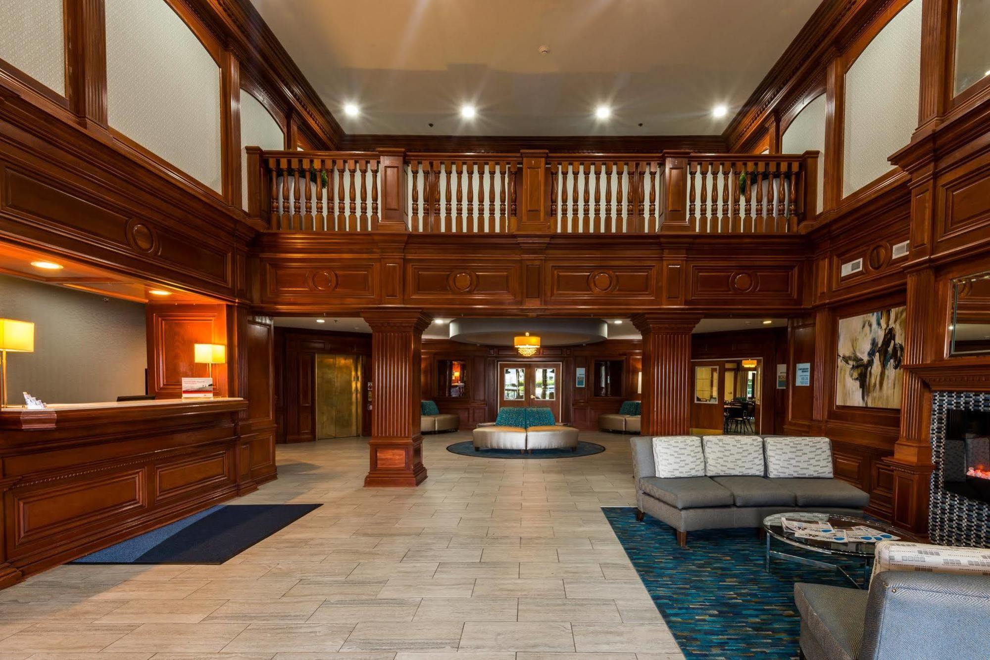 Holiday Inn Express & Suites Indianapolis North - Carmel By Ihg Ngoại thất bức ảnh