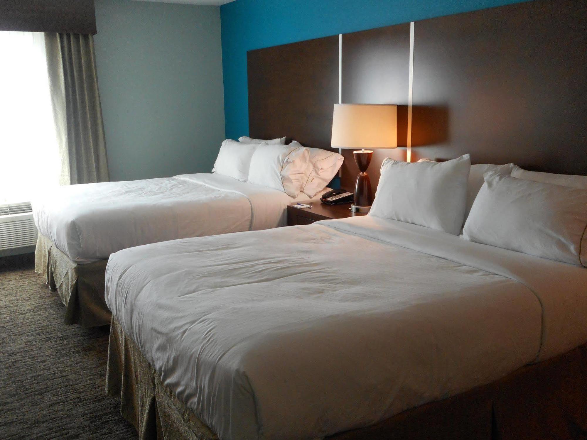 Holiday Inn Express & Suites Indianapolis North - Carmel By Ihg Ngoại thất bức ảnh